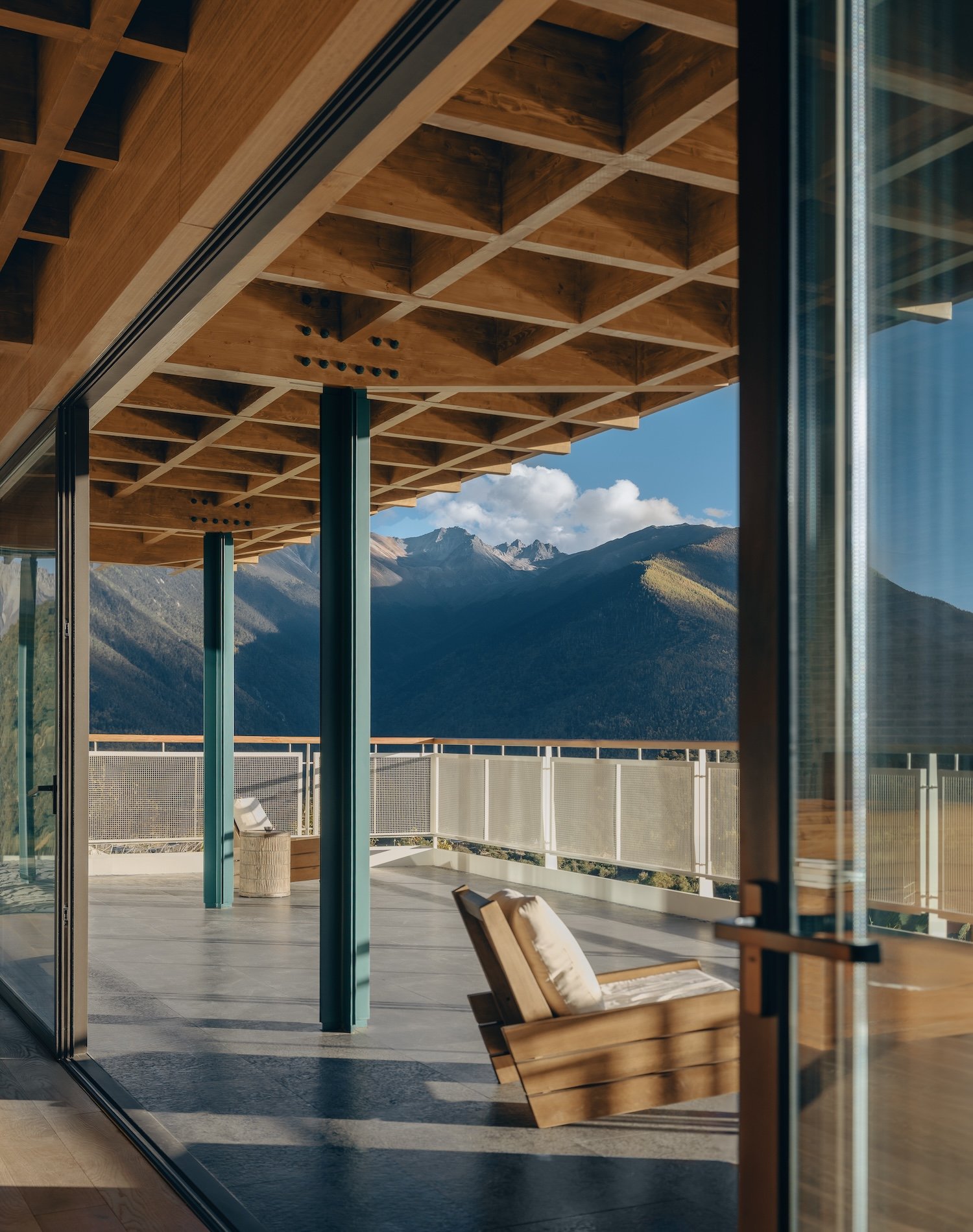 Khách sạn núi tuyết Kawagebo.