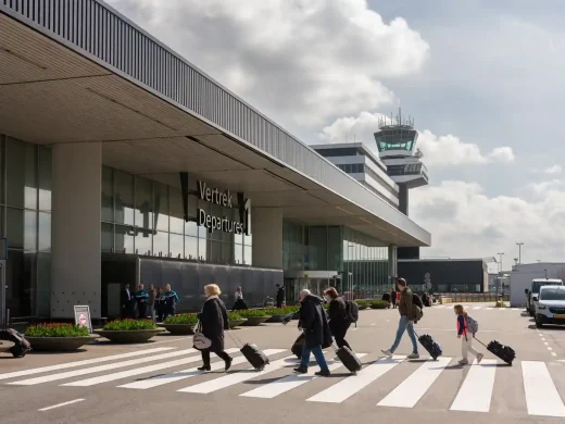 Sân bay Amsterdam Schiphol Hà Lan
