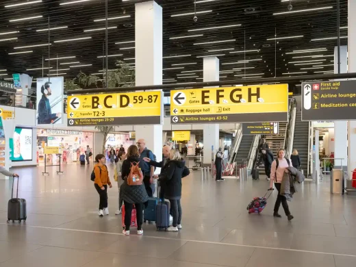 Làm mới tòa nhà Schiphol tại sân bay Amsterdam Hà Lan