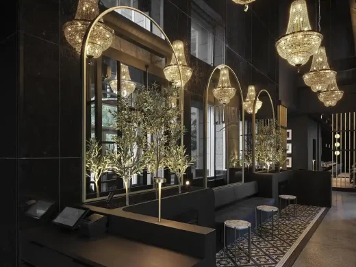 Nội thất thương mại Chez Lionel French Brasserie Quebec Canada