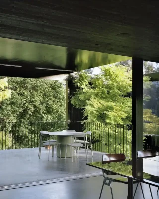 Ngôi nhà trong vườn Kew Victoria Australia sân thượng