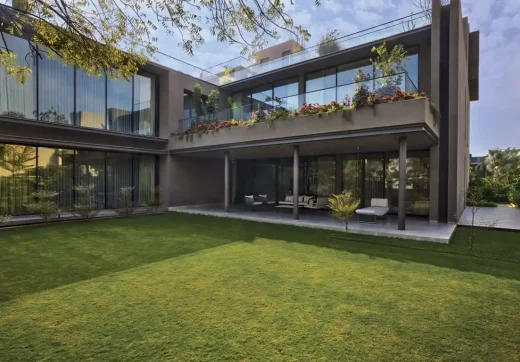 Ngôi nhà thiên đường nhiều lớp ở bãi cỏ Ahmedabad