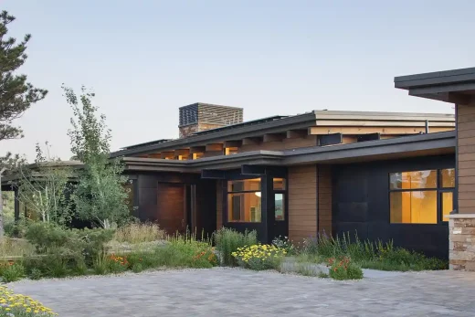 Longs Peak Retreat Fort Collins Colorado cửa trước