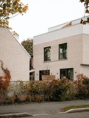 Nhà ở Montrose Sixplex Toronto Phía Ontario