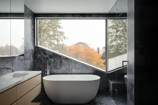 Nhà ở Montrose Sixplex Toronto Ontario