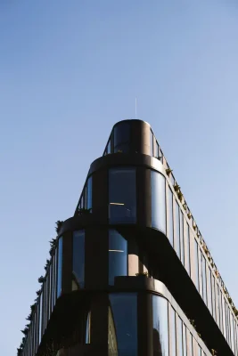 Khách sạn Nobu Warsaw & Restaurant, tòa nhà Ba Lan