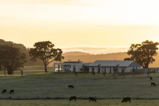 Trang trại Nhím Victoria Úc hoàng hôn