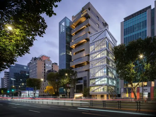 Kiến trúc phòng khám cấy tóc Seongsu Triangle Seoul Hàn Quốc