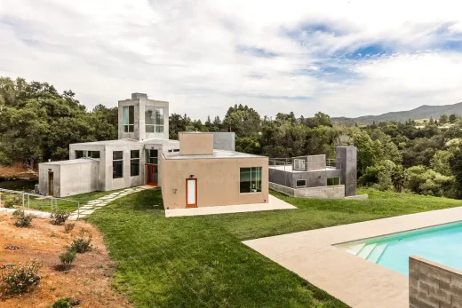 Ngôi nhà hiện đại Sirmai-Peterson Thousand Oaks, California: Frank Gehry