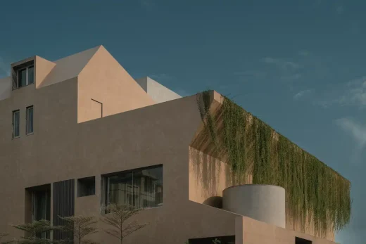 Amaltash family home in Navsari, Gujarat property