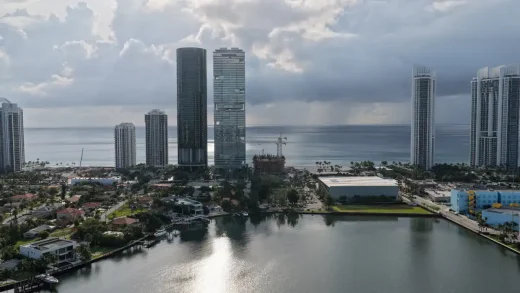 Căn hộ Bentley Residences Miami Sunny Isles Beach