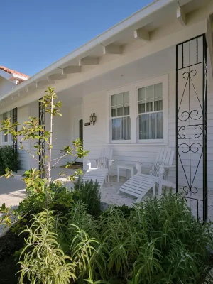 Cửa nhà đóng thuyền Williamstown Vic