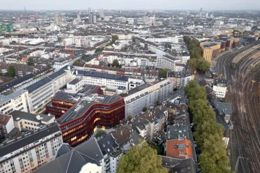 Đường cong X Düsseldorf Đức