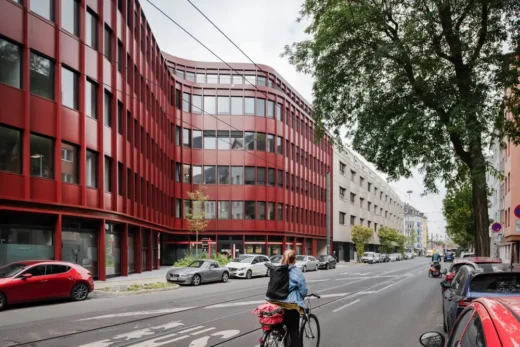 Tòa nhà văn phòng Curve X Düsseldorf Đức