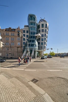 Tòa nhà Dancing House Praha: Fred và Ginger