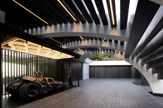 Helix House Los Angeles California lái xe sang trọng