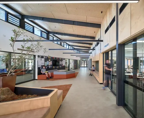 Dự án kiến ​​trúc Alice Springs của Trung tâm Khám phá Trung tâm St Philips