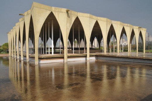 Khu hội chợ Tripoli của Oscar Niemeyer