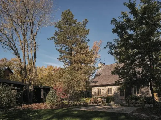 Aube House Saint-Eustache Quebec Canada bất động sản