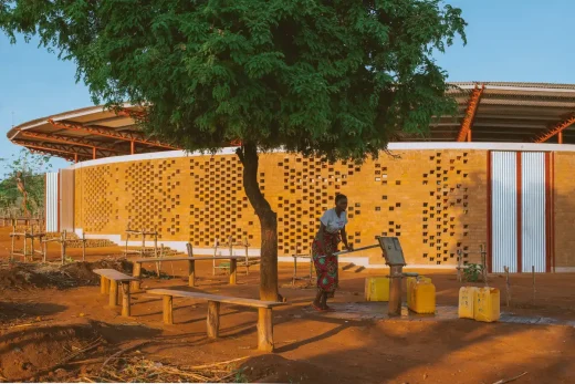 Bidi Bidi Pavilion Uganda building design