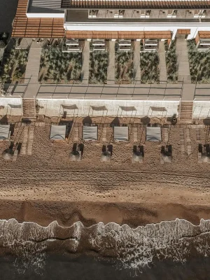 Khách sạn Dexamenes Seaside Resort Kourouta