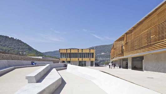 Tòa nhà Alpes-Maritimes