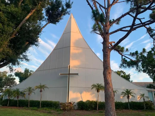 St. Paul Lutheran Church, 2256 Bahia Vista St, Sarasota