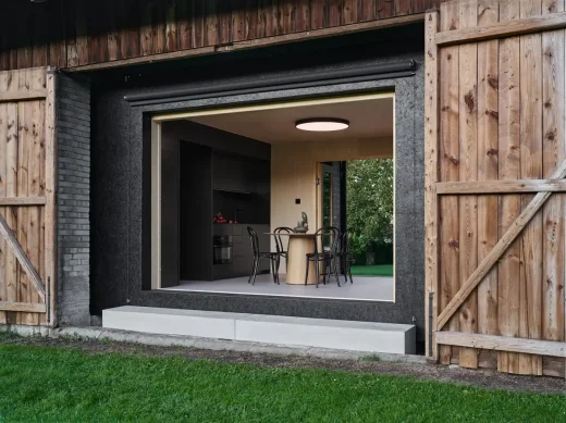 Chiếc hộp trong chuồng Lázně Bělohrad Jičín