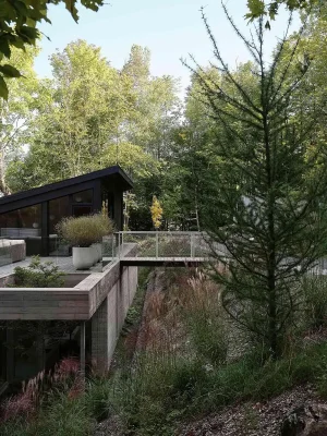Ngôi nhà đối dốc Potton Quebec