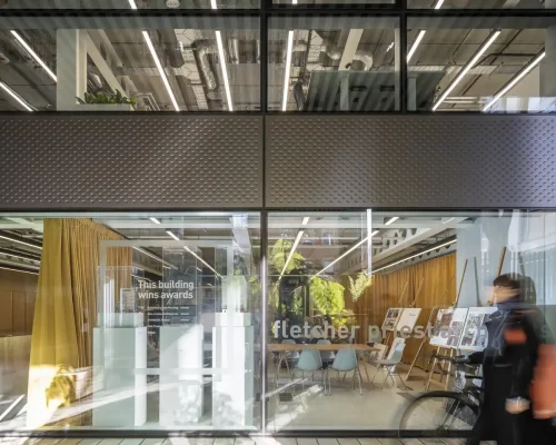 Không gian làm việc tại 100 Fetter Lane London: Fletcher Priest Architects
