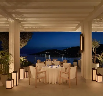Bodrum EDITION Mugla Province Thiết kế nhà hàng Thổ Nhĩ Kỳ