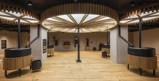Nhà máy sô cô la E.Wedel, thiết kế triển lãm Warsaw