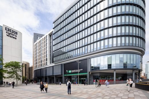 Tòa nhà trung tâm xe buýt Metro Central Cardiff