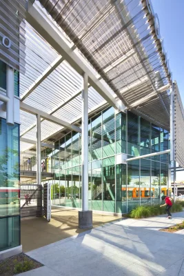 Tòa thị chính khu phố Pacoima Los Angeles