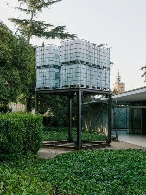 Plou Prou? Pavelló Mies van der Rohe Barcelona