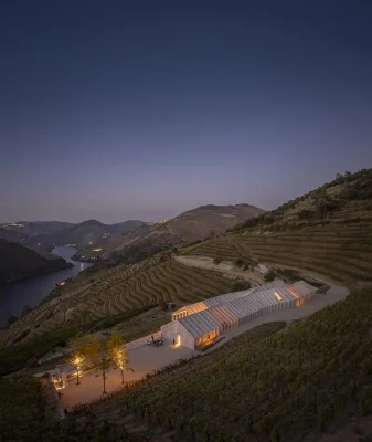 Nhà máy rượu vang Quinta de Adorigo Tabuaço miền bắc Bồ Đào Nha