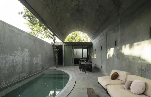 Sân Green Brutalist Grotto Yucatán Mexico
